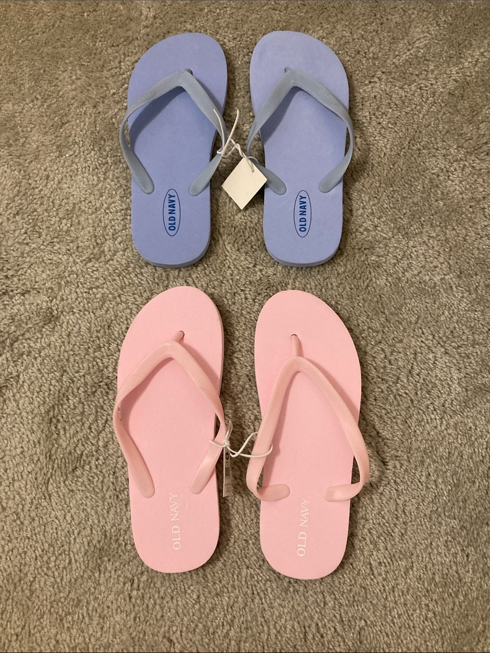Old Navy Women's Flip Flops in Lavender and Light Pink